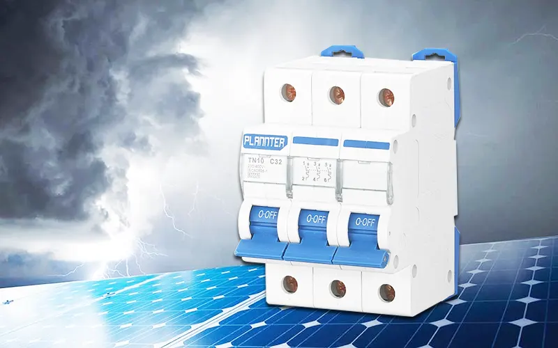 Úloha miniatúrnych ističov